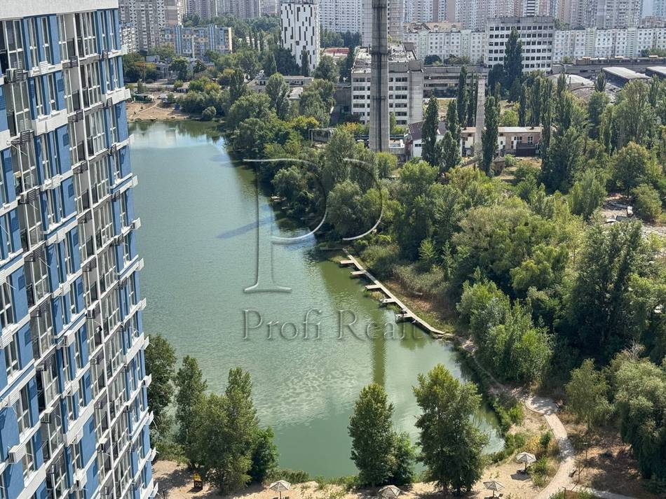 Бабича Глеба, 8г Бабича Глеба, 8г