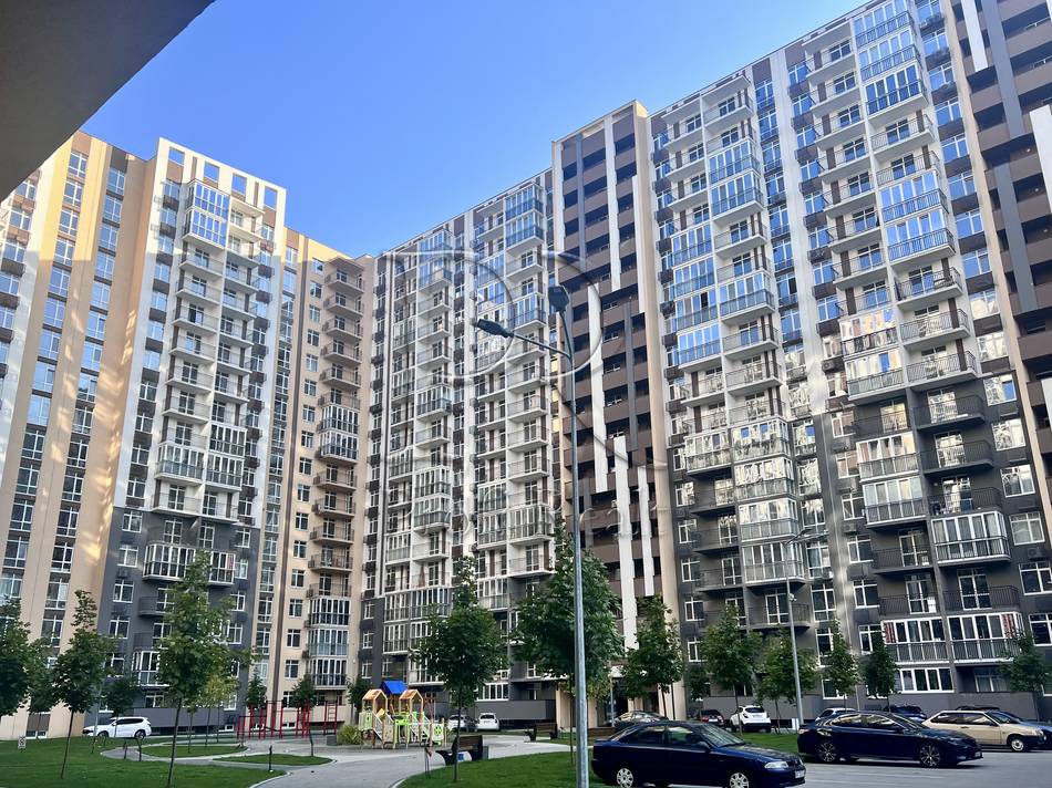 Заболотного Академіка вулиця, 148
