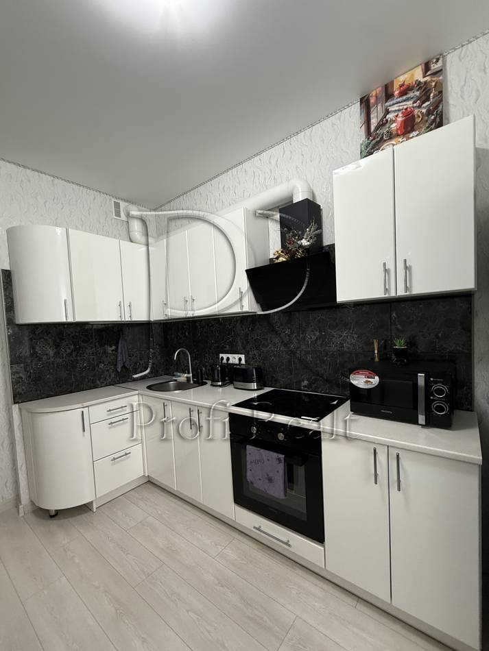 Героив Крут, 8