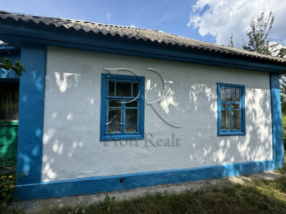 Каштанова улица, 1