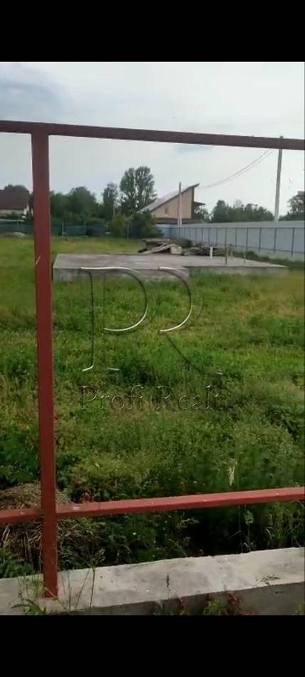 Лютнева вулиця, 12б